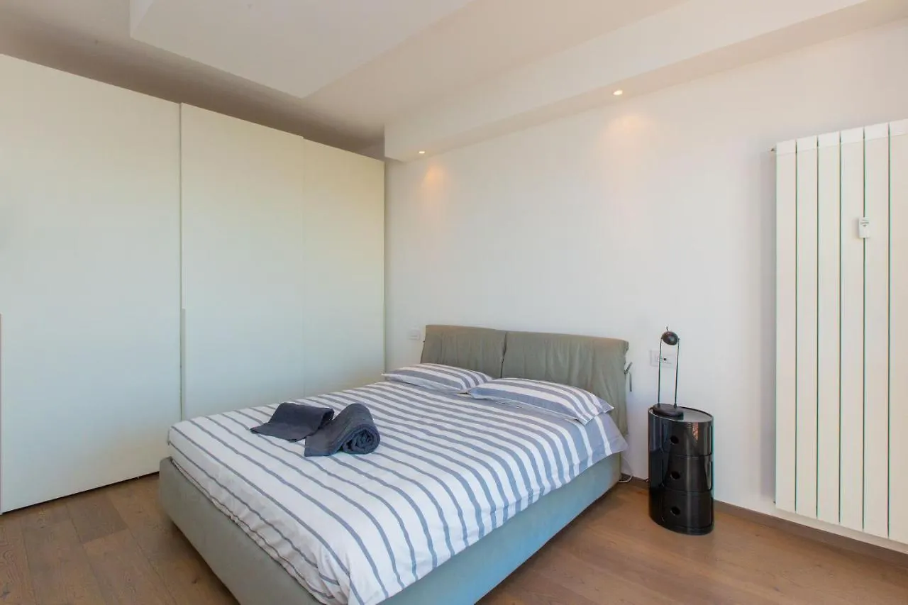 Al 4 Hotel Busto Arsizio 0*,  Italy